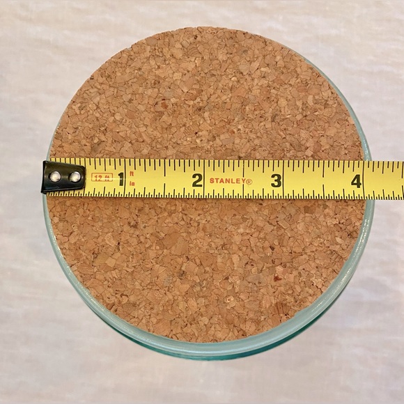 (2) Jars with Cork Lids. - Picture 7 of 8